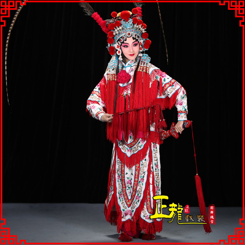 朝天刀马旦改容战父 软绉镶边女改良靠